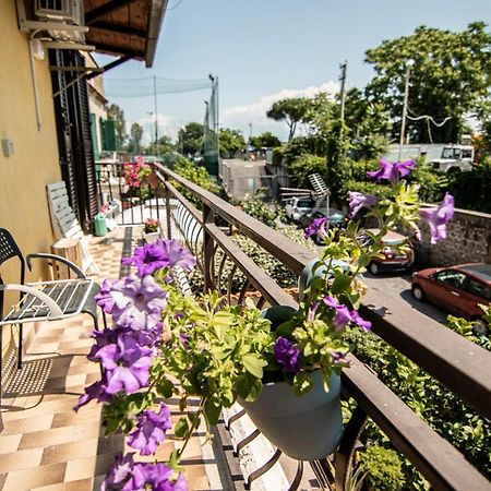 Yourquadrarooms B&B Rome Bagian luar foto